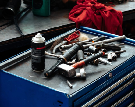 Shop Tools on HiBid Auctions