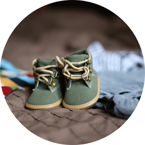 Children's Shoes on HiBid