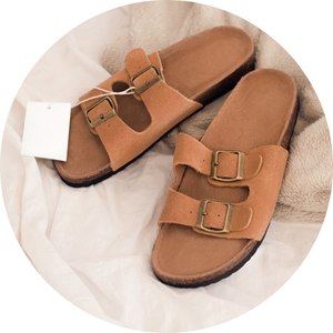 Footwear auctions